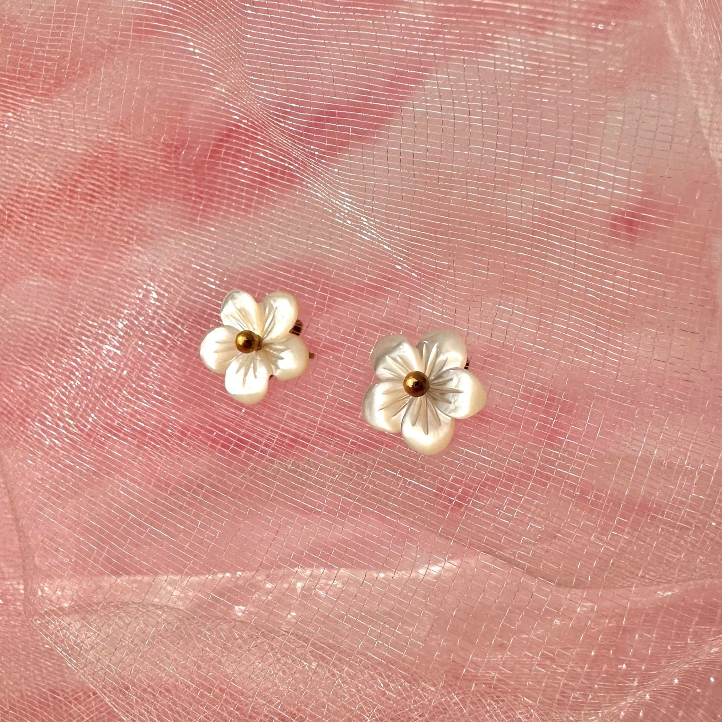 Boucles puce nacre