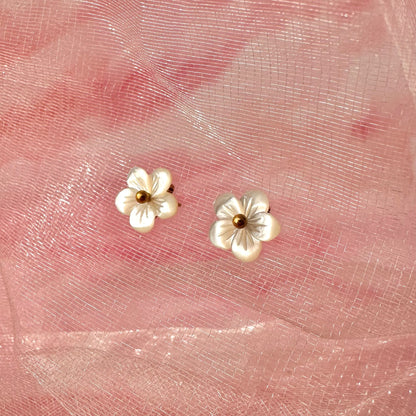 Boucles puce nacre