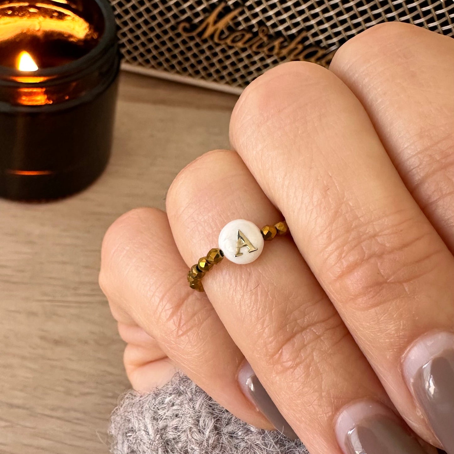 Bague perles alphabet