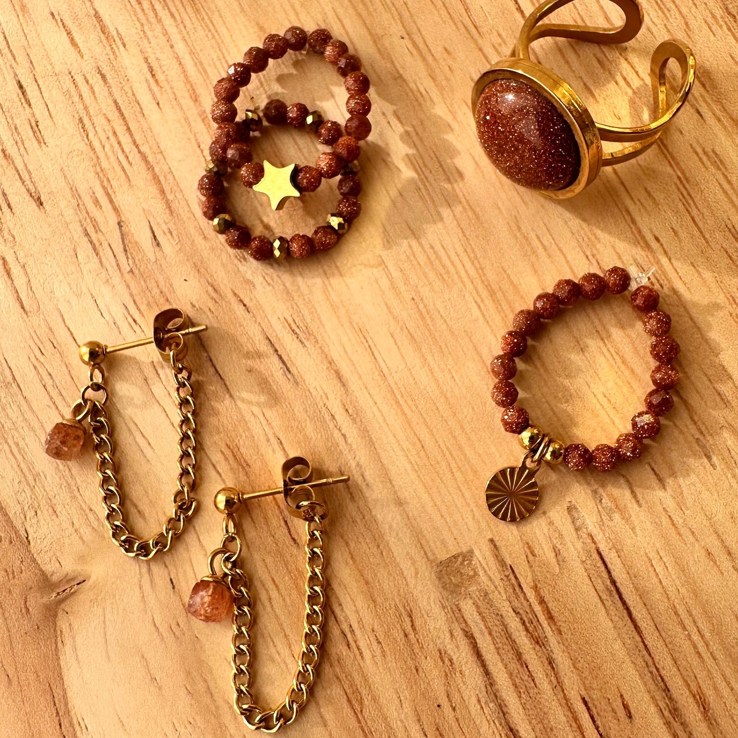 Boucles clou et chaine