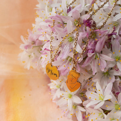 Collier maman