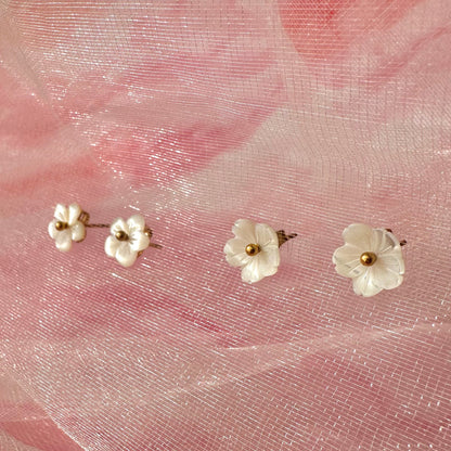 Boucles puce nacre