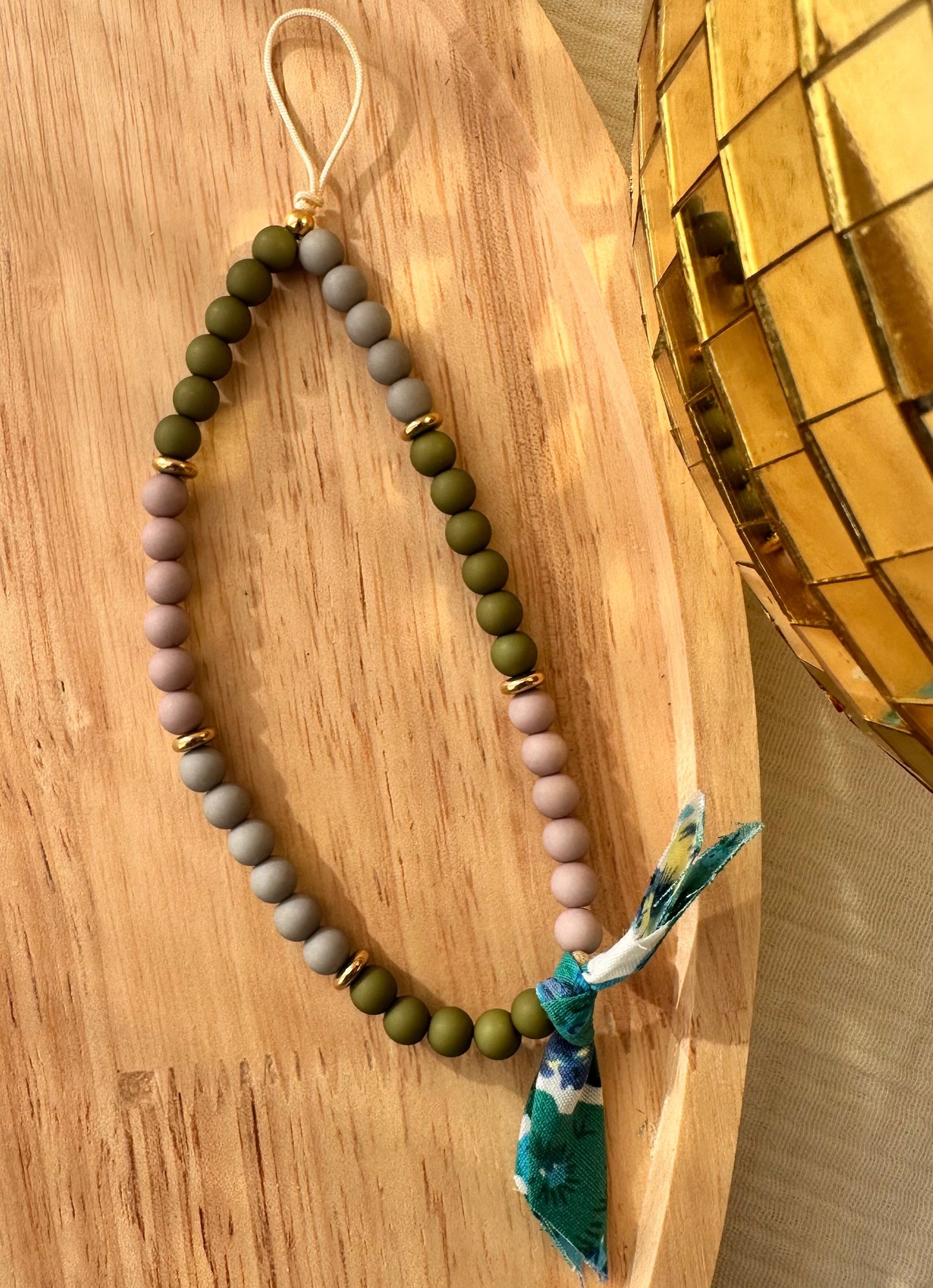 Grigri de téléphone liberty