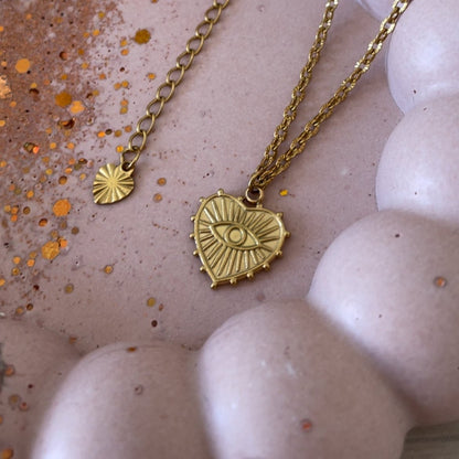 Collier Regard