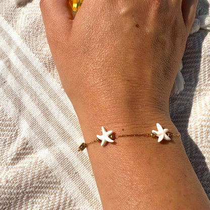 Bracelet fin étoile de mer blanche