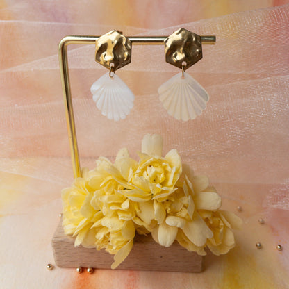 Boucles pendant nacre