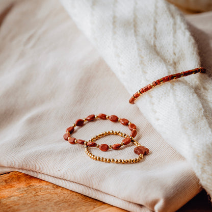 Bracelet perles heishi goldstone