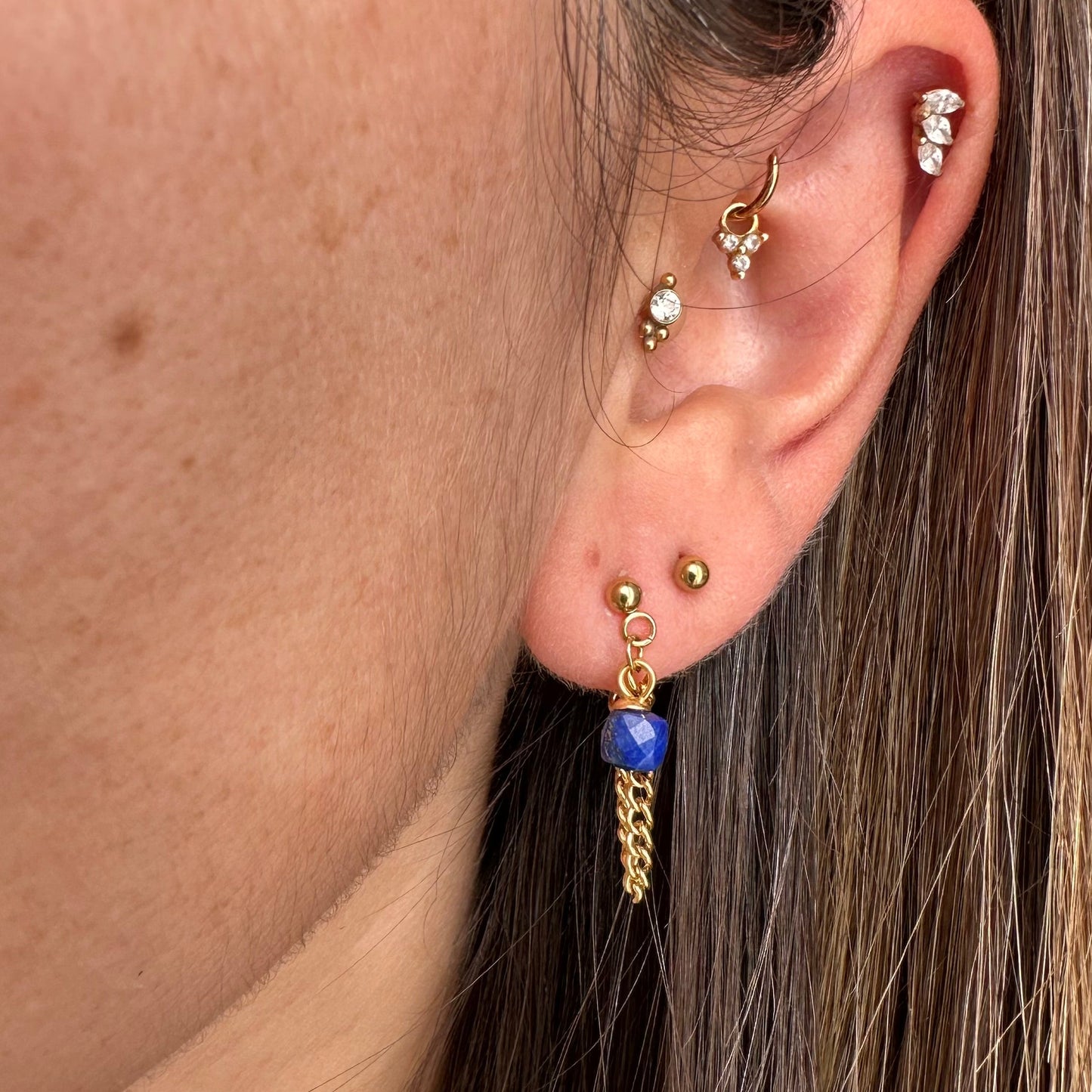 Boucles clou et chaine